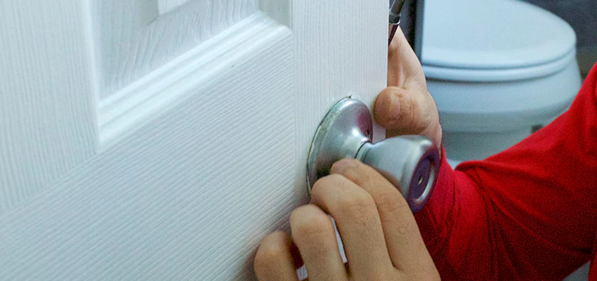 Vintage Door Knob Replacement in Keyes, CA